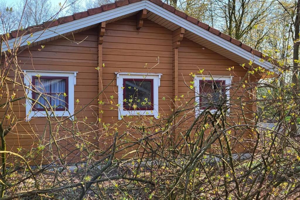 Sauna Bungalow Uppsala Gramsbergen Экстерьер фото